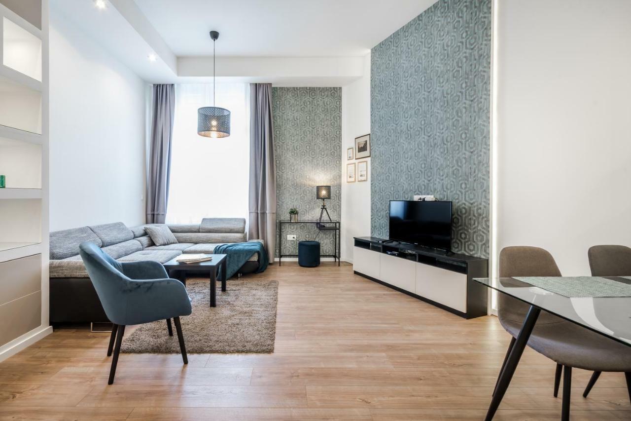 Bpr Thrill Design Home With A/C 布达佩斯 外观 照片